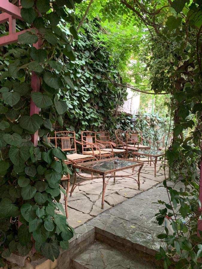Irmeni Hotel Tbilisi ภายนอก รูปภาพ