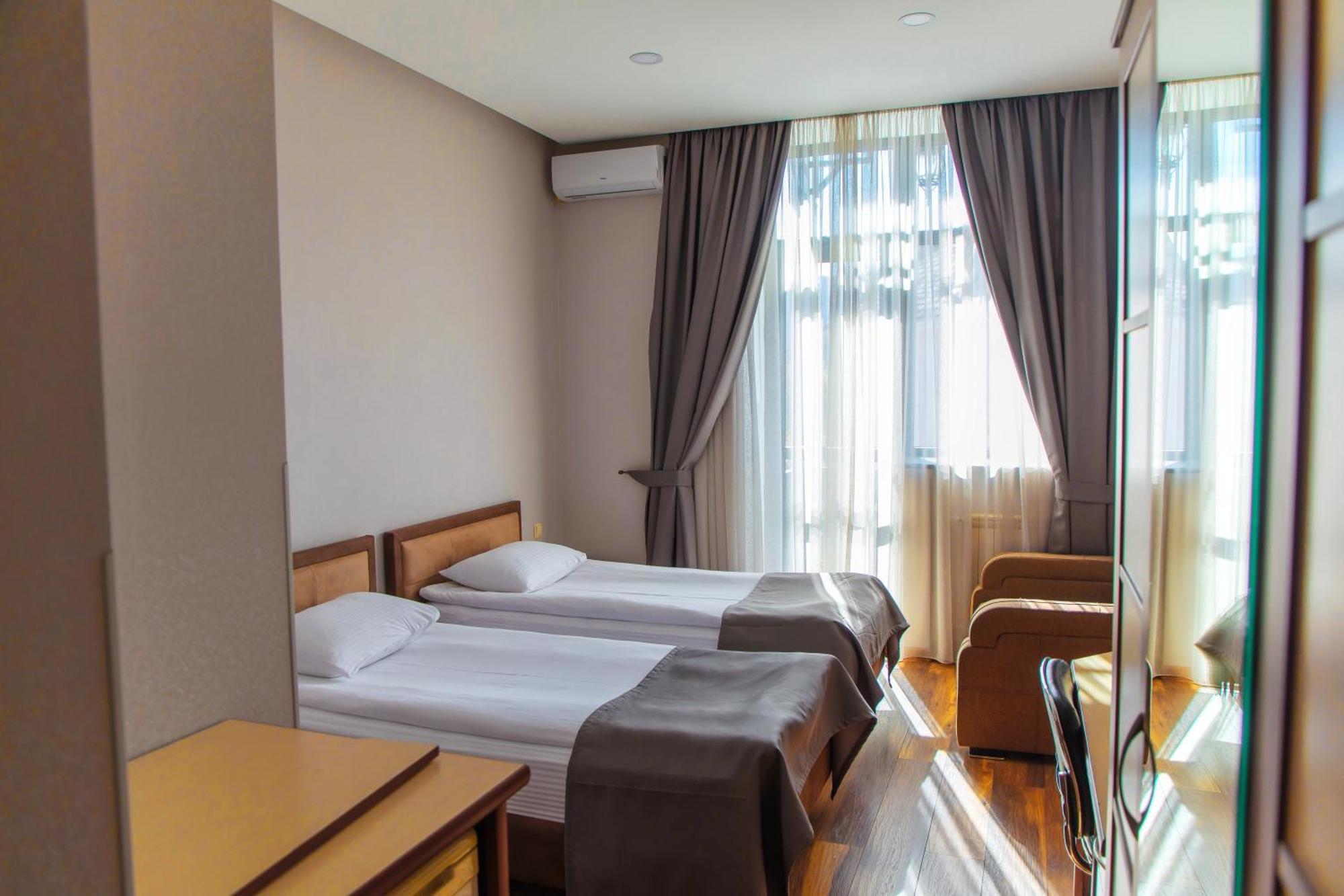 Irmeni Hotel Tbilisi ภายนอก รูปภาพ