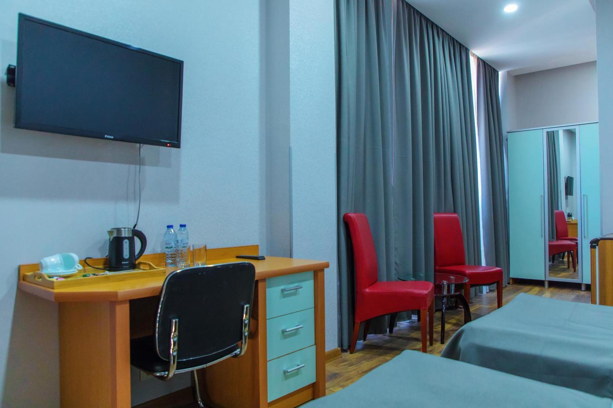 Irmeni Hotel Tbilisi ภายนอก รูปภาพ