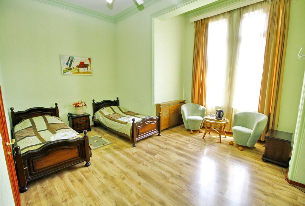 Irmeni Hotel Tbilisi ภายนอก รูปภาพ