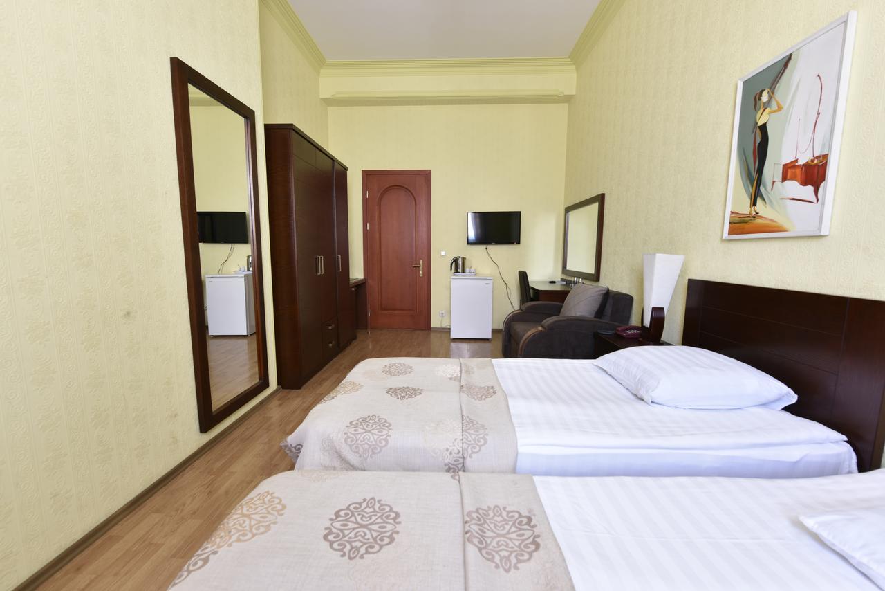 Irmeni Hotel Tbilisi ภายนอก รูปภาพ