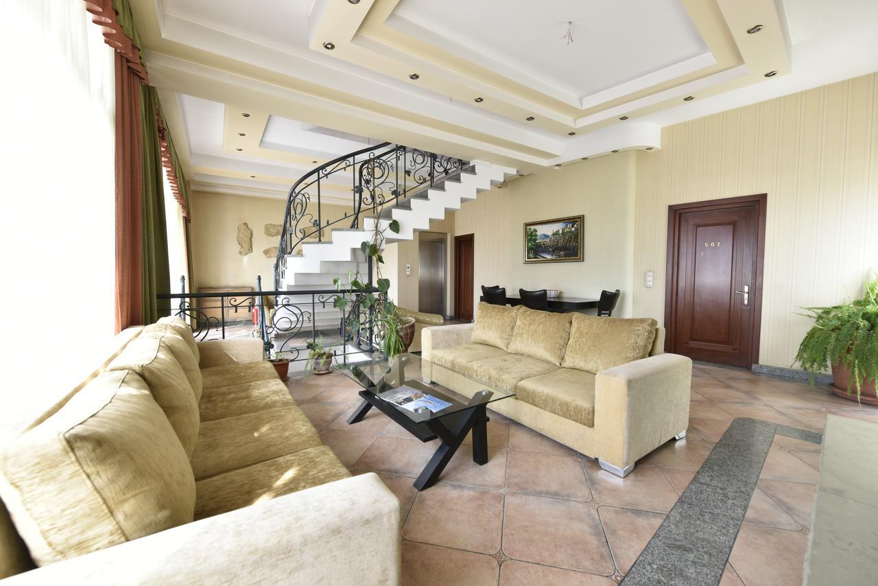 Irmeni Hotel Tbilisi ภายนอก รูปภาพ